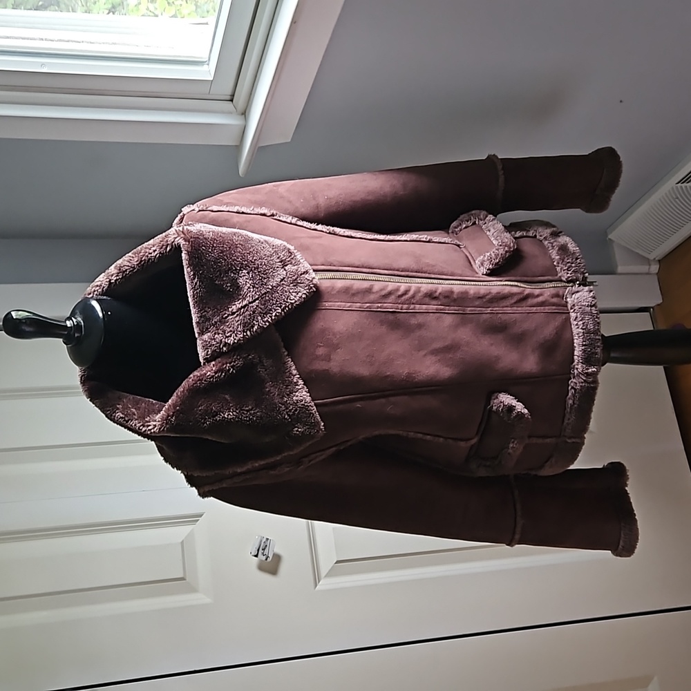 Beulah Style Faux Suede & Shearling Jacket. Size small.